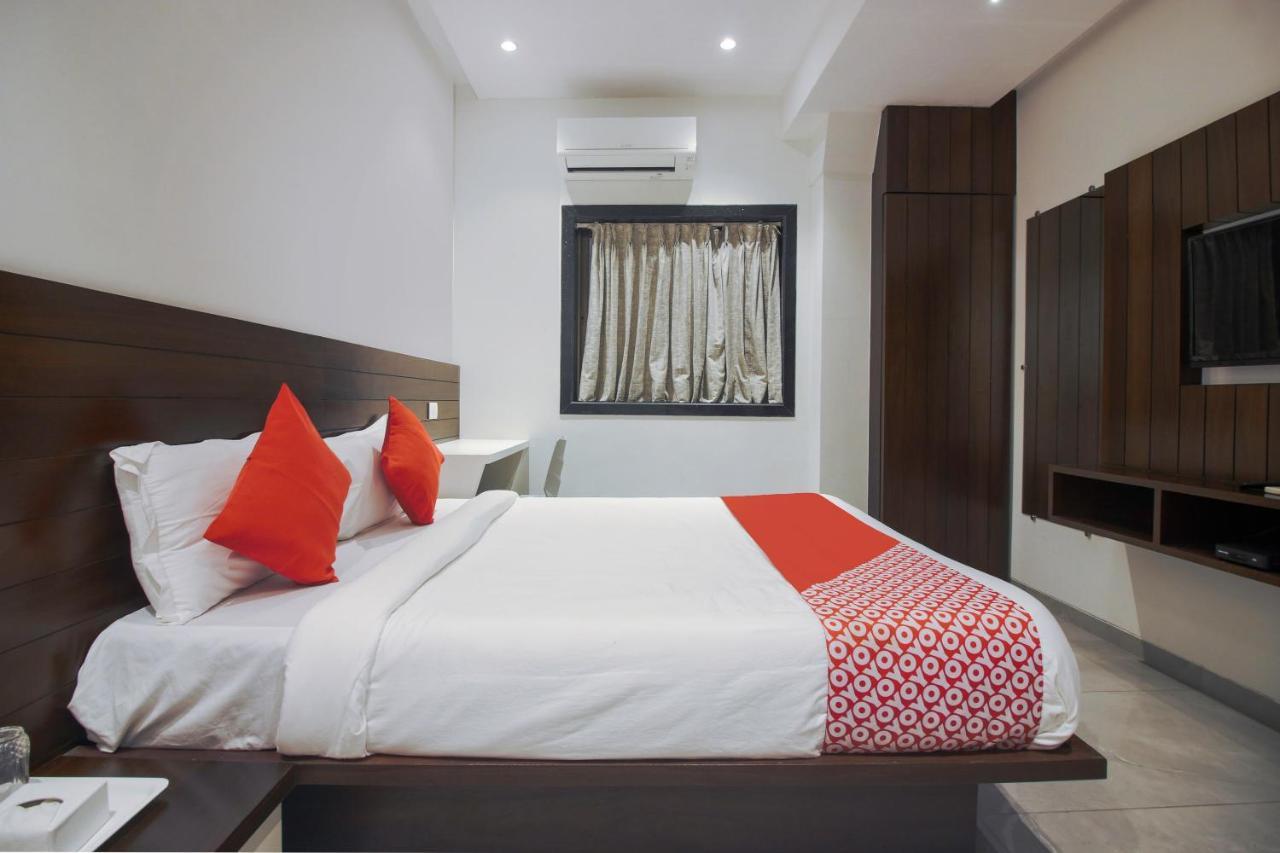 Hotel Flora Suites Bombay Esterno foto