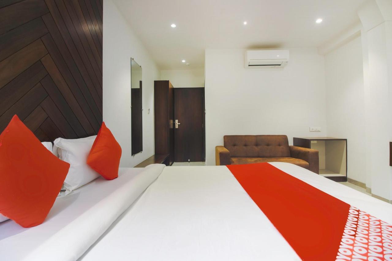 Hotel Flora Suites Bombay Esterno foto