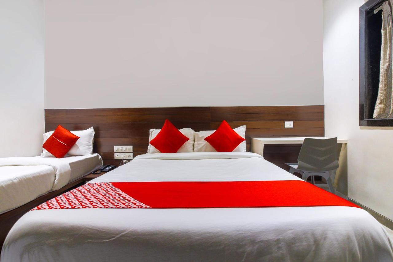Hotel Flora Suites Bombay Esterno foto